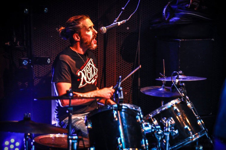 LUC - Batterie et Voix